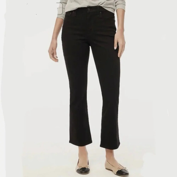 NWT J. Crew Mid-Rise Flare Crop All-Day Stretch Size 30P
